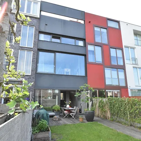 Riant Ijburg 펜션 *
